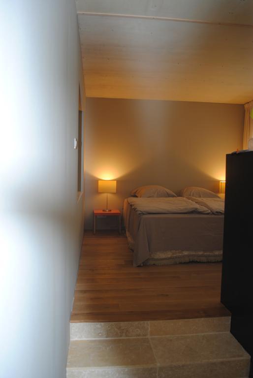 Les Foucauds Hotel Saint-Quentin-de-Caplong Bilik gambar