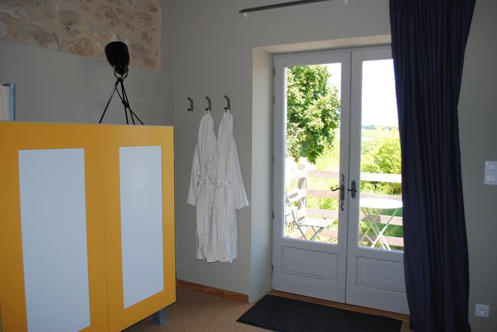 Les Foucauds Hotel Saint-Quentin-de-Caplong Bilik gambar