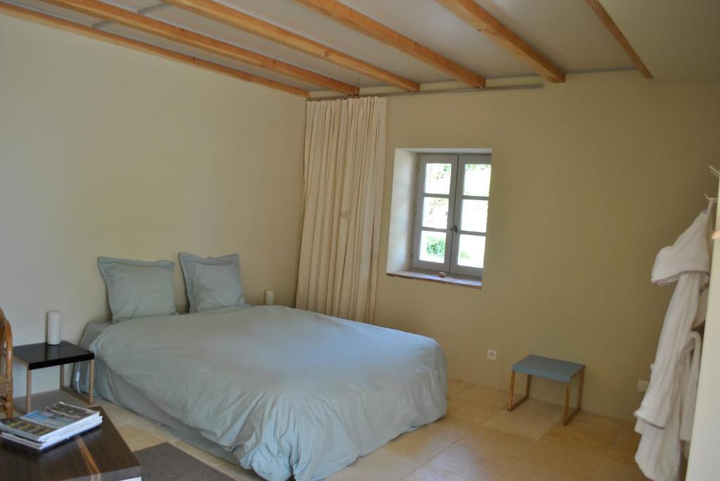 Les Foucauds Hotel Saint-Quentin-de-Caplong Bilik gambar
