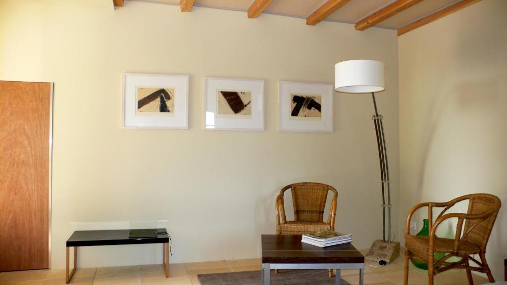 Les Foucauds Hotel Saint-Quentin-de-Caplong Bilik gambar