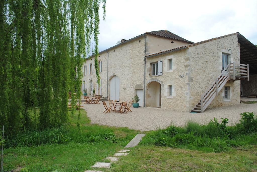 Les Foucauds Hotel Saint-Quentin-de-Caplong Bilik gambar