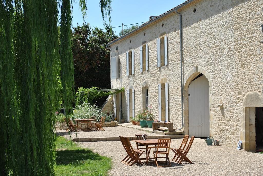 Les Foucauds Hotel Saint-Quentin-de-Caplong Bilik gambar