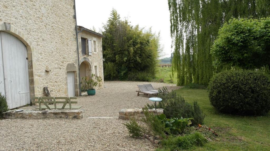 Les Foucauds Hotel Saint-Quentin-de-Caplong Luaran gambar
