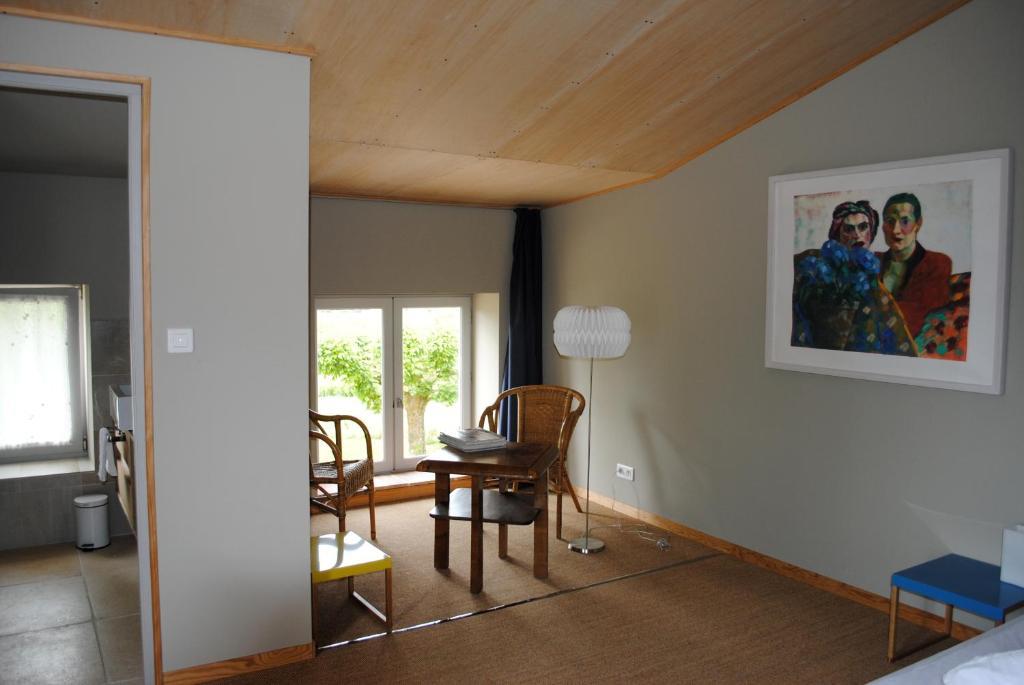 Les Foucauds Hotel Saint-Quentin-de-Caplong Luaran gambar