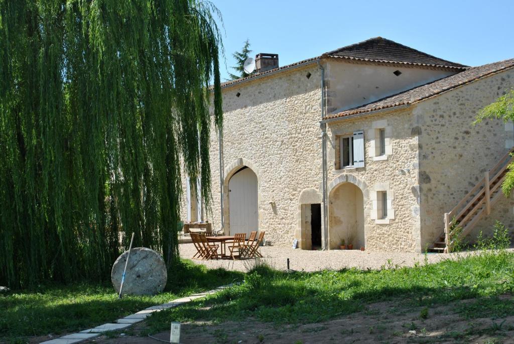 Les Foucauds Hotel Saint-Quentin-de-Caplong Luaran gambar