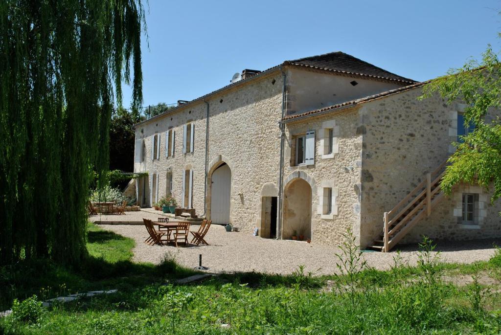 Les Foucauds Hotel Saint-Quentin-de-Caplong Luaran gambar