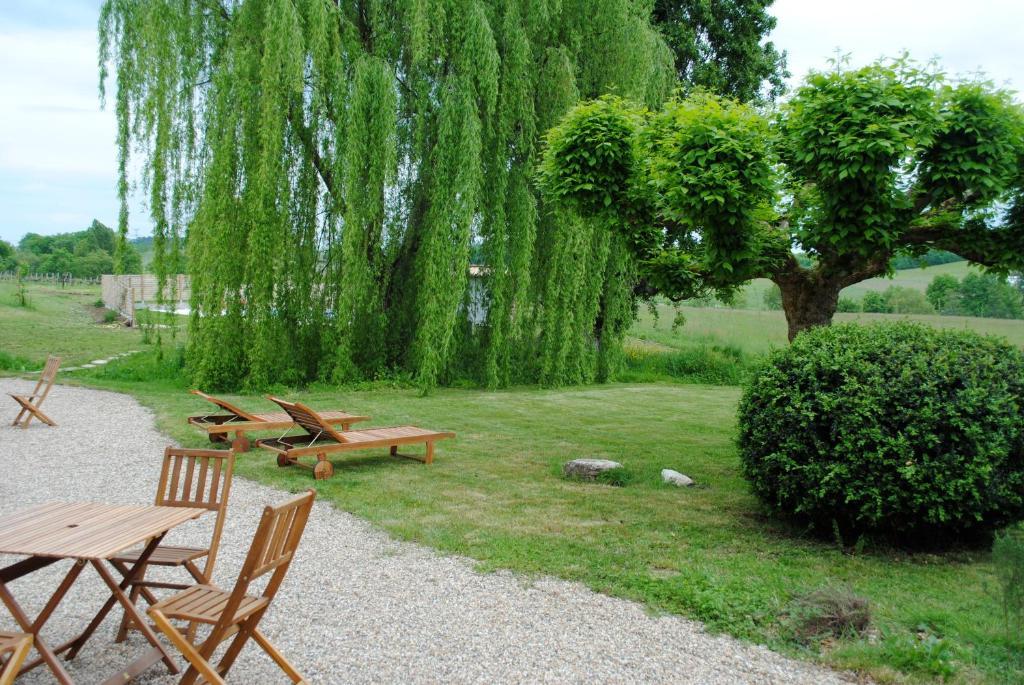 Les Foucauds Hotel Saint-Quentin-de-Caplong Luaran gambar